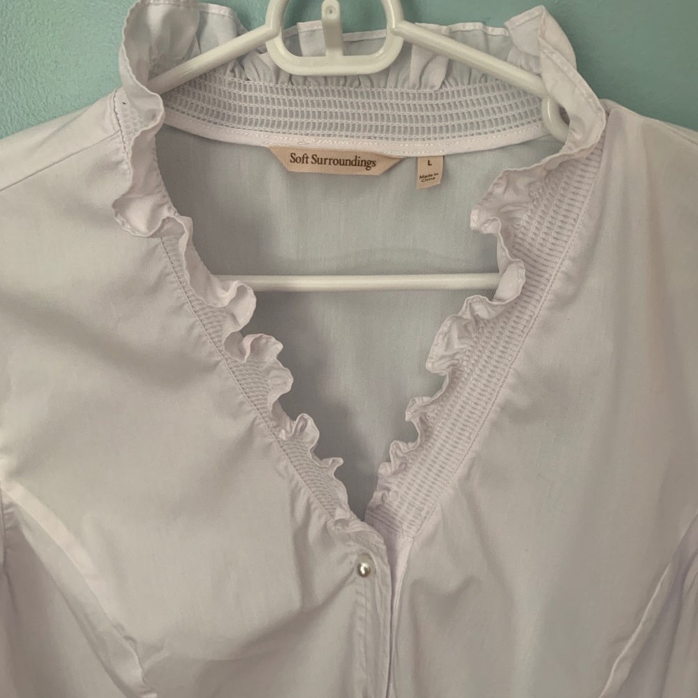 Soft Surroundings White Large Ruffle Button Up Bl… - image 1